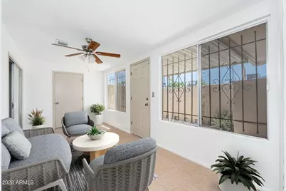 13221 N 110th Avenue, Sun City, AZ 85351 - Photo 11