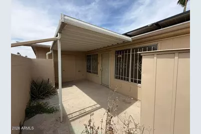 13221 N 110th Avenue, Sun City, AZ 85351 - Photo 11