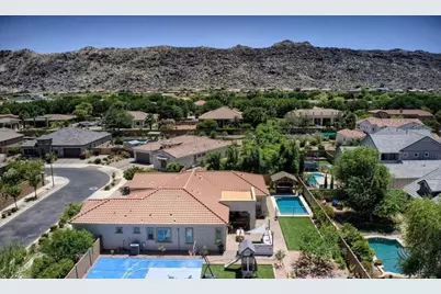 7904 S 29th Place, Phoenix, AZ 85042 - Photo 11
