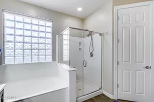 8479 W Coyote Dr, Peoria, AZ 85383 - Photo 37