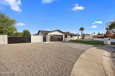 5129 E Voltaire Avenue, Scottsdale, AZ 85254 - Photo 3