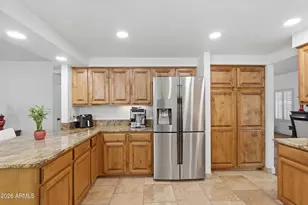 16250 N 49th St, Scottsdale, AZ 85254 - Photo 11