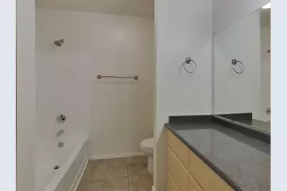 1880 E Morten Avenue, Phoenix, AZ 85020 - Photo 13