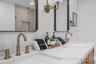 1026 E Concorda Dr, Tempe, AZ 85282 - Photo 33