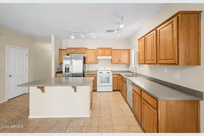 952 E Blue Spruce Lane, Gilbert, AZ 85298 - Photo 13