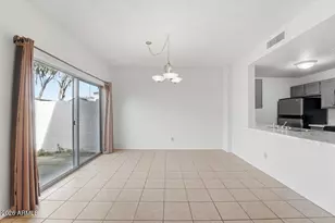 4114 E Union Hills Dr, Phoenix, AZ 85050 - Photo 15