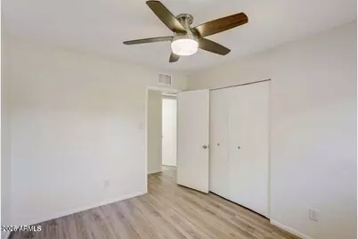 6310 W Berridge Lane, Glendale, AZ 85301 - Photo 15