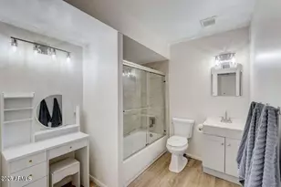 6310 W Berridge Ln, Glendale, AZ 85301 - Photo 19