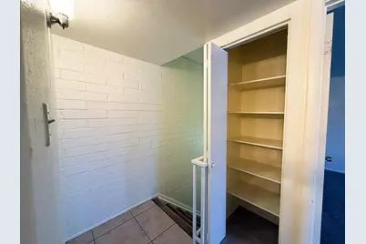 4029 W Mesquite Lane, Phoenix, AZ 85019 - Photo 11