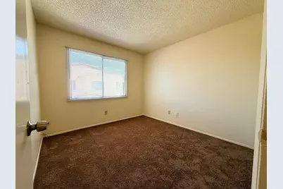 4029 W Mesquite Lane, Phoenix, AZ 85019 - Photo 15