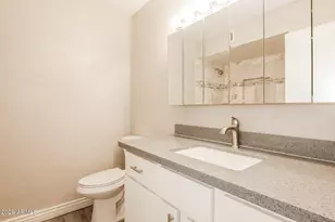 6402 S 44th St, Phoenix, AZ 85042 - Photo 19