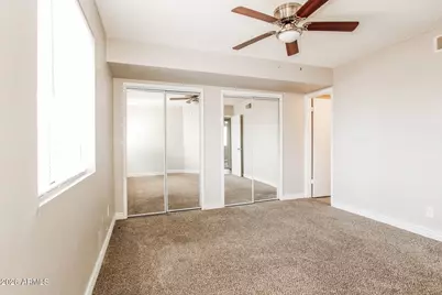 6402 S 44th Street, Phoenix, AZ 85042 - Photo 11