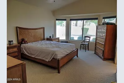 4411 E Desert Wind Drive, Phoenix, AZ 85044 - Photo 9