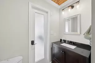 14436 N Coral Gables Dr, Phoenix, AZ 85023 - Photo 57