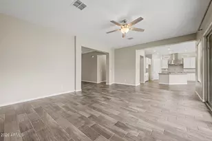 6618 W Madre Del Oro Dr, Phoenix, AZ 85083 - Photo 15