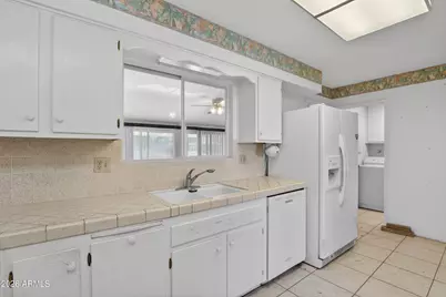 10317 W Andover Avenue, Sun City, AZ 85351 - Photo 11