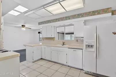 10317 W Andover Avenue, Sun City, AZ 85351 - Photo 7