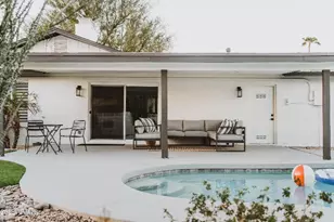 8737 E Rose Ln, Scottsdale, AZ 85250 - Photo 23