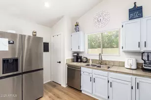 19230 N 5th St, Phoenix, AZ 85024 - Photo 17