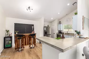 19230 N 5th St, Phoenix, AZ 85024 - Photo 13