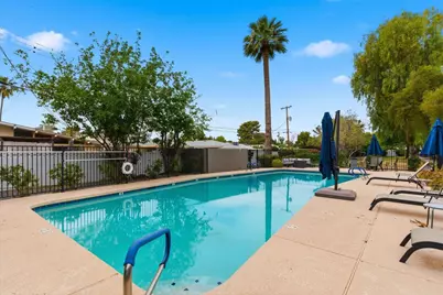 5226 N 20th Street #B1, Phoenix, AZ 85016 - Photo 23