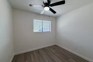 1027 E Dunlap Ave, Phoenix, AZ 85020 - Photo 9