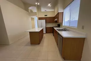 3281 W Ross Dr, Chandler, AZ 85226 - Photo 11