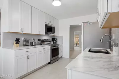 14601 N Agua Fria Drive, Sun City, AZ 85351 - Photo 13