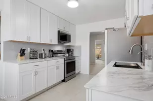 14601 N Agua Fria Dr, Sun City, AZ 85351 - Photo 13