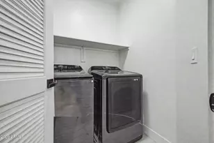 945 E Playa Del Norte Dr, Tempe, AZ 85288 - Photo 21