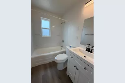 1027 E Dunlap Avenue #Apt 4, Phoenix, AZ 85020 - Photo 9