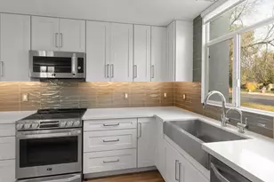 6502 N Central Ave, Phoenix, AZ 85012 - Photo 53