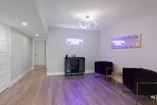 6502 N Central Ave, Phoenix, AZ 85012 - Photo 5