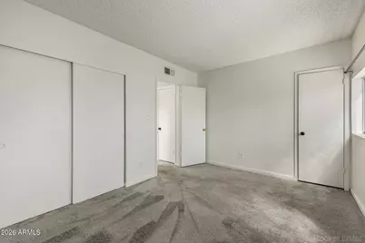 2221 W Turney Avenue #B, Phoenix, AZ 85015 - Photo 15