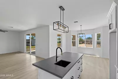 10931 W Lower Buckeye Road, Tolleson, AZ 85353 - Photo 15