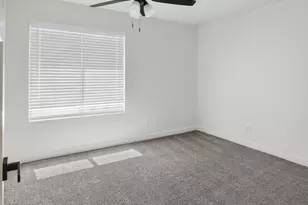 21914 N 74th Ln, Glendale, AZ 85310 - Photo 19