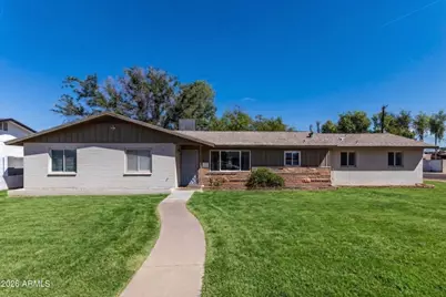 136 E Palmcroft Drive, Tempe, AZ 85282 - Photo 1