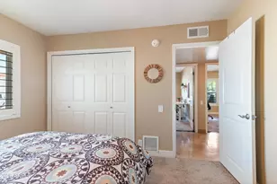 5601 E Charter Oak Rd, Scottsdale, AZ 85254 - Photo 31