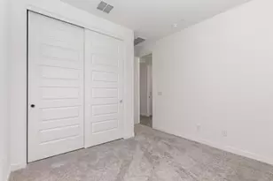 4054 E Amoroso Dr, Gilbert, AZ 85296 - Photo 19