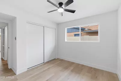 2211 W Windrose Drive, Phoenix, AZ 85029 - Photo 17