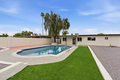 2211 W Windrose Drive, Phoenix, AZ 85029 - Photo 3