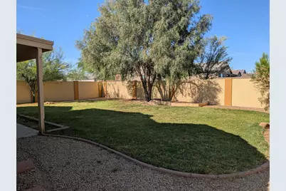 4226 N 92nd Lane, Phoenix, AZ 85037 - Photo 11