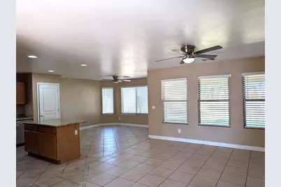 4226 N 92nd Lane, Phoenix, AZ 85037 - Photo 3