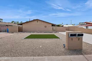 4819 E Cambridge Ave, Phoenix, AZ 85008 - Photo 11