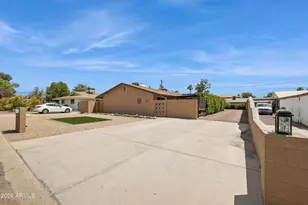 4819 E Cambridge Ave, Phoenix, AZ 85008 - Photo 9