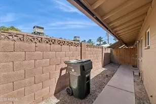 4819 E Cambridge Ave, Phoenix, AZ 85008 - Photo 27