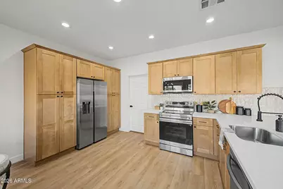 16912 W Saguaro Lane, Surprise, AZ 85388 - Photo 15