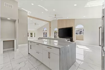 1732 W Commerce Avenue, Gilbert, AZ 85233 - Photo 9