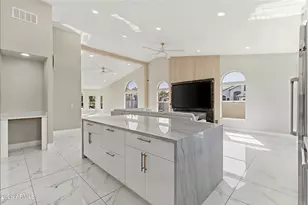 1732 W Commerce Ave, Gilbert, AZ 85233 - Photo 9