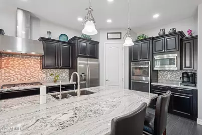 5285 S Loback Lane, Gilbert, AZ 85298 - Photo 3